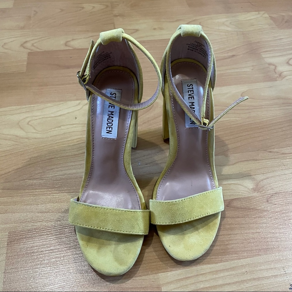 STEVE MADDEN SUEDE HEELS